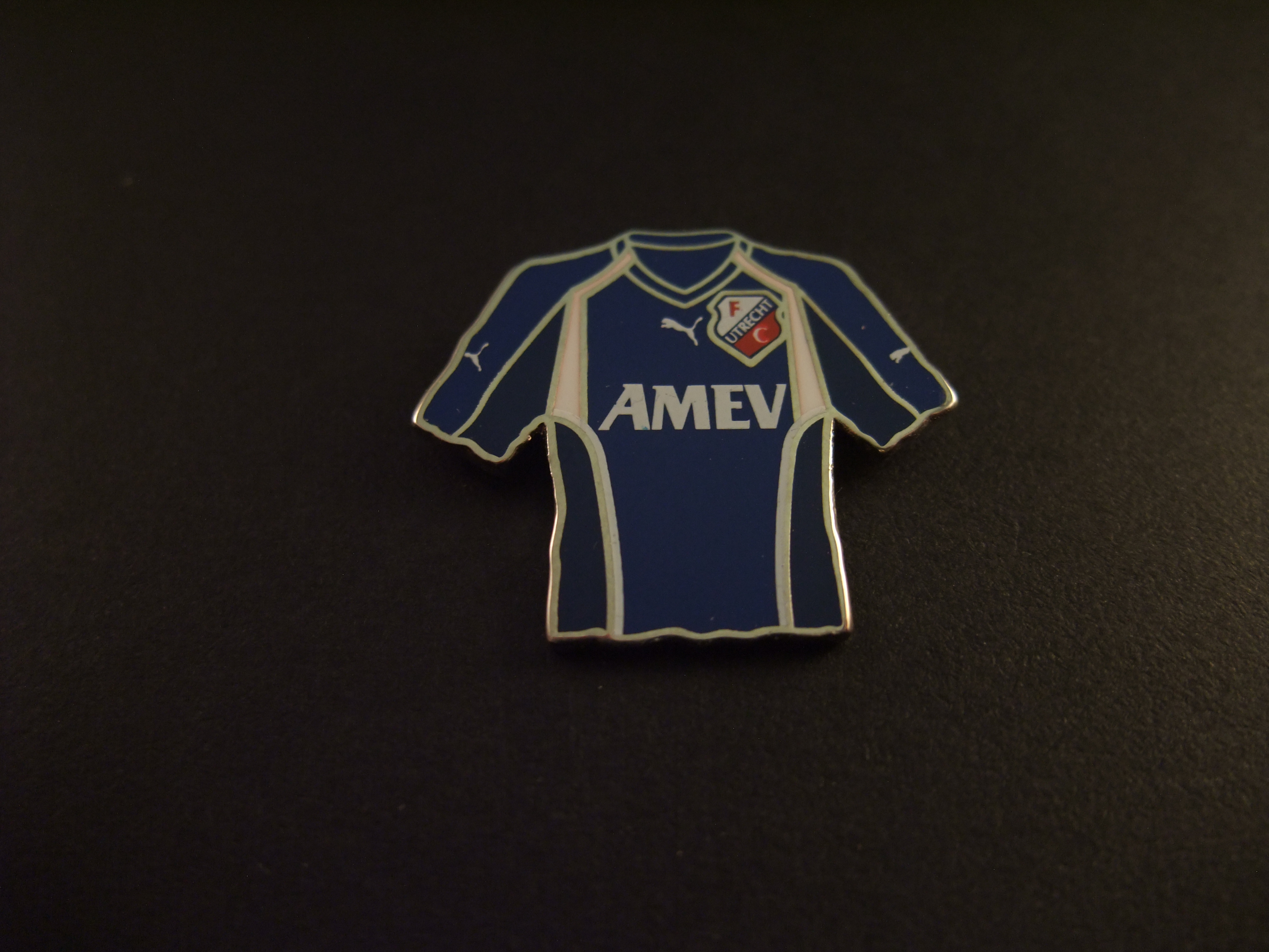 Amev shirtsponsor. FC Utrecht 1992-2005 blauw